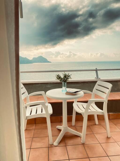 Seaside Oasis Apartment Cefalu Exterior photo