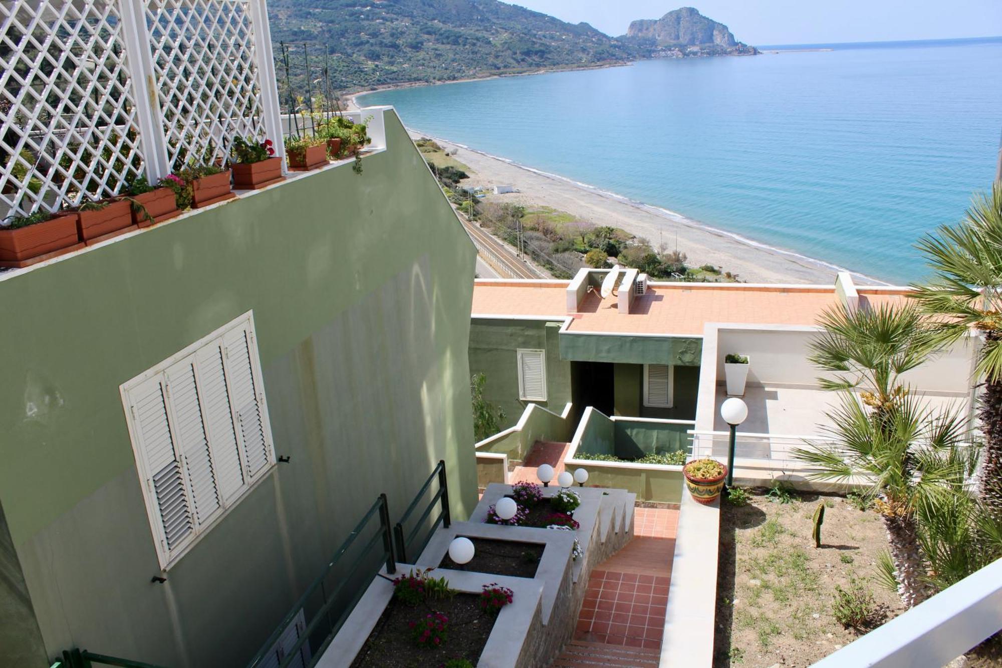 Seaside Oasis Apartment Cefalu Exterior photo