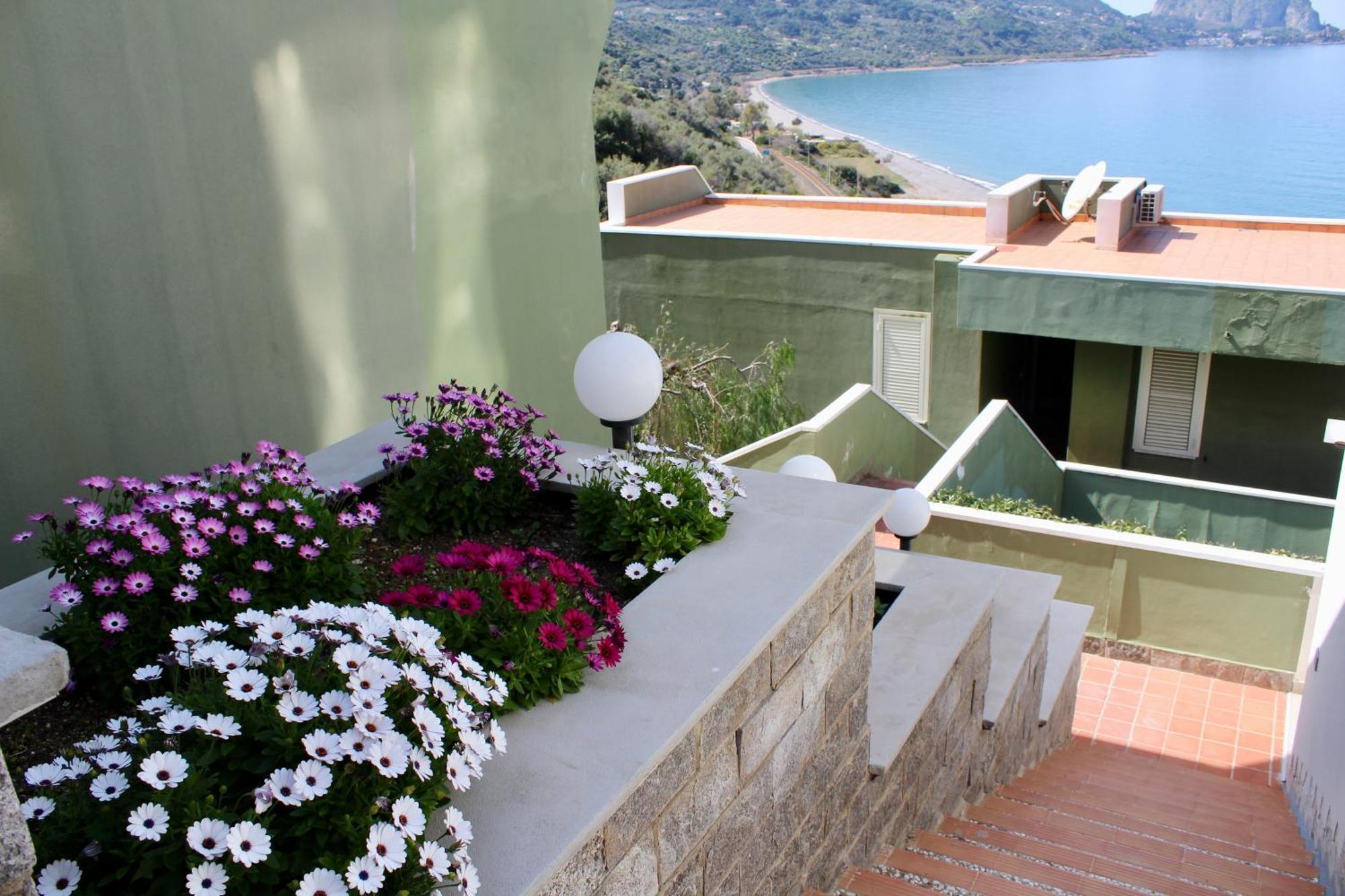 Seaside Oasis Apartment Cefalu Exterior photo